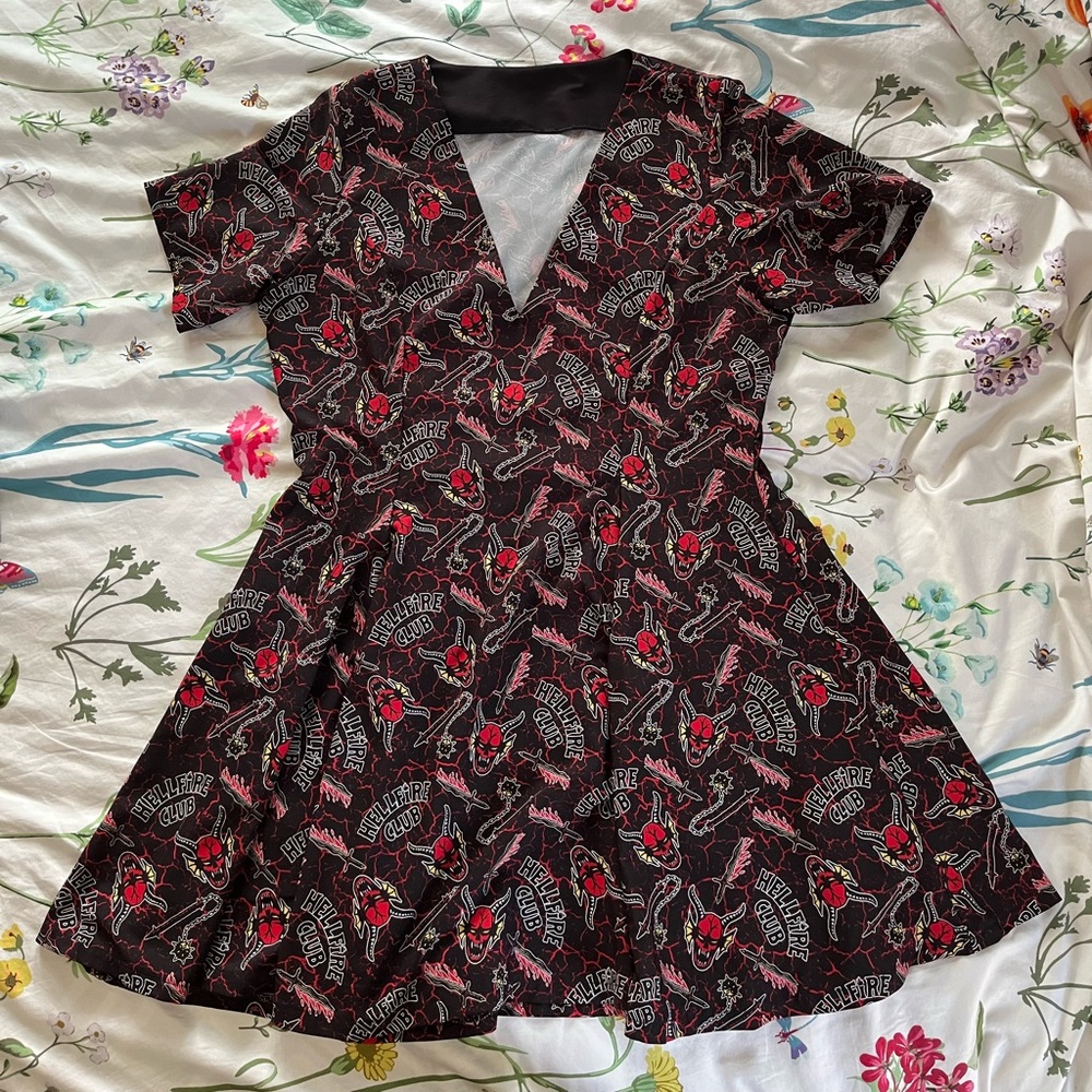 Hellfire Club V Dress, size L